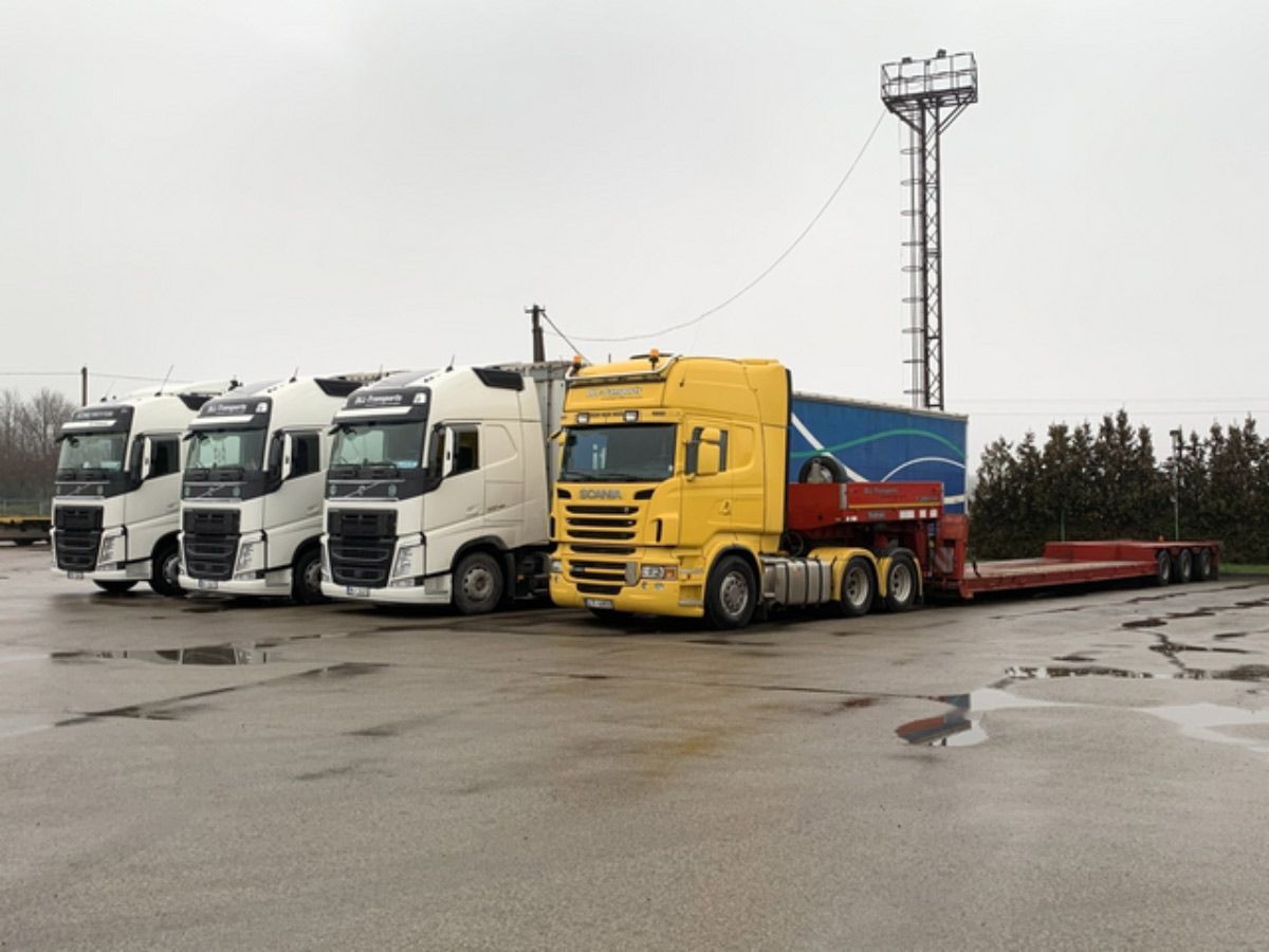 DLL Megatrailer